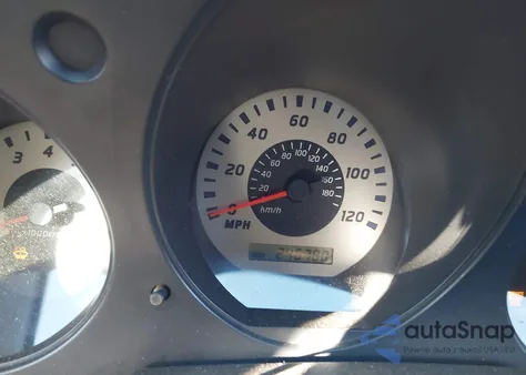 2004 Nissan Xterra Xe из США, поврежденный, VIN 5N1ED28T04C685265